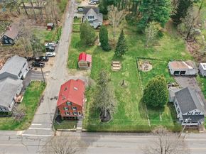 44 Clark St, Spencer MA 01562