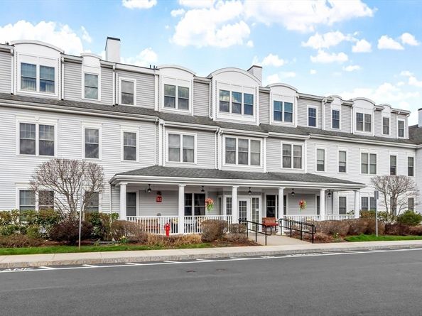 27 Hartland  Way 201, Acton MA 01720