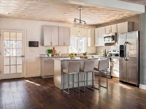 132 Dolphin Ave, Revere MA 02151