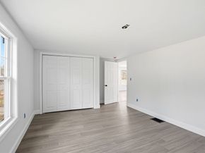 357 Wareham St, Middleboro MA 02346