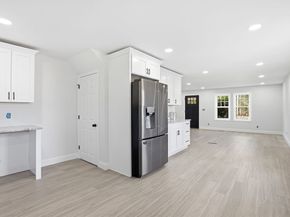 357 Wareham St, Middleboro MA 02346