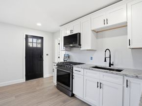 357 Wareham St, Middleboro MA 02346