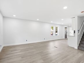 357 Wareham St, Middleboro MA 02346