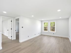 357 Wareham St, Middleboro MA 02346