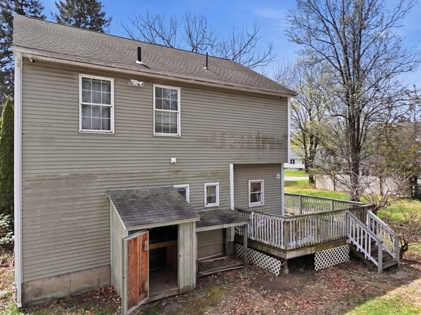 19 Marion Ave, Millbury MA 01527