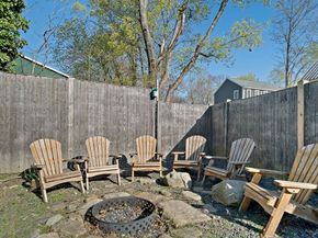 124 Pond St, Weymouth MA 02190