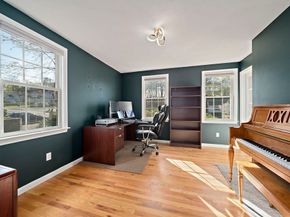 124 Pond St, Weymouth MA 02190