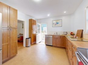 30 Montgomery St, Cambridge MA 02140