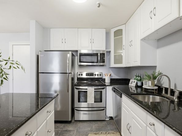 3 Appleton St 504, Boston MA 02116