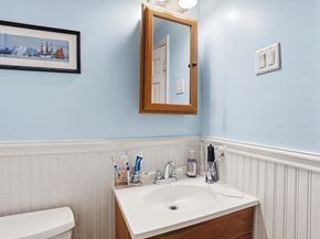 848 Plain St 28, Marshfield MA 02050