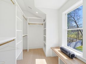 9 Cypress Rd, Natick MA 01760