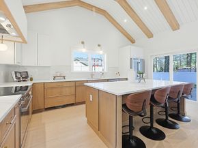 9 Cypress Rd, Natick MA 01760
