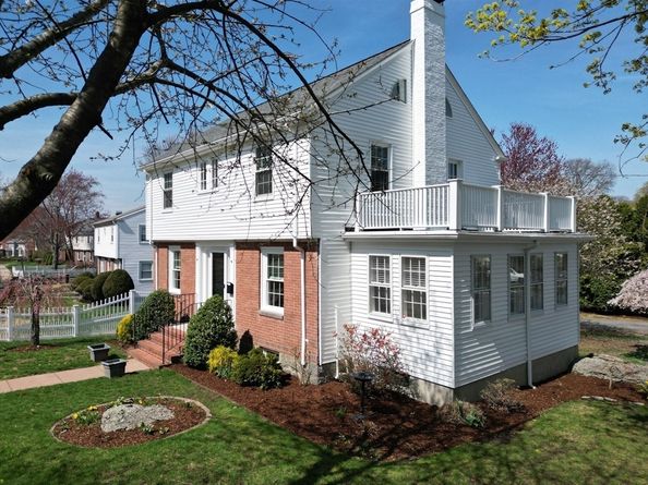778 W Roxbury Pkwy, Boston MA 02131