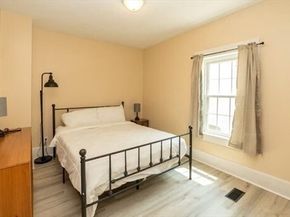 11 Central St, West Brookfield MA 01585