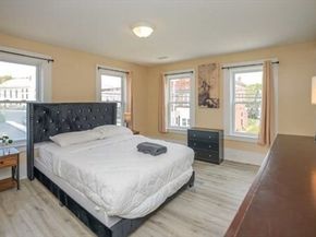 11 Central St, West Brookfield MA 01585