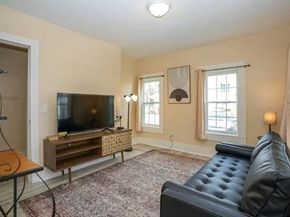 11 Central St, West Brookfield MA 01585