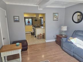 279 Osgood St, North Andover MA 01845