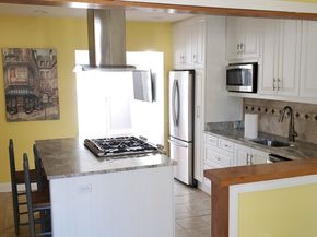 279 Osgood St, North Andover MA 01845