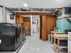 77 Sterling St, Lynn MA 01905