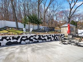 77 Sterling St, Lynn MA 01905