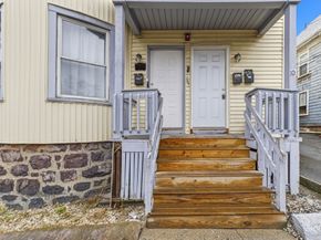 10 Adams St, Lynn MA 01902