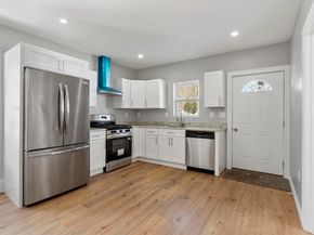 26 Pratt Rd, Fitchburg MA 01420