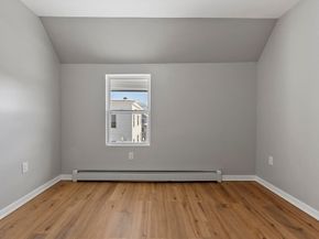 26 Pratt Rd, Fitchburg MA 01420