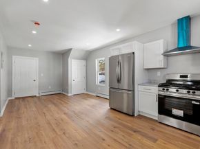 26 Pratt Rd, Fitchburg MA 01420