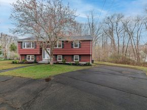 66 Frederickson Dr, Randolph MA 02368