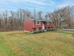 66 Frederickson Dr, Randolph MA 02368
