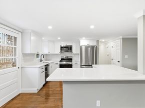 66 Frederickson Dr, Randolph MA 02368