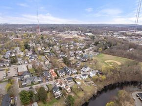 28 Keefe Avenue 28, Newton MA 02464