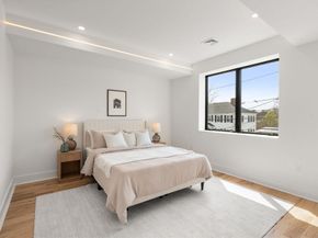 28 Keefe Avenue 28, Newton MA 02464