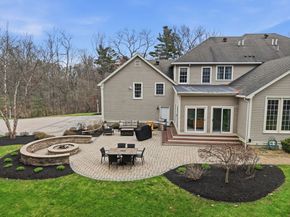 29 Hoveys Pond Dr, Boxford MA 01921