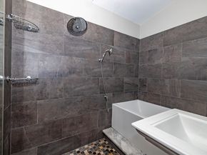 4 Margin St A, Cohasset MA 02025