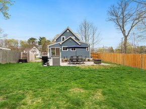 475 Pleasant St, Stoughton MA 02072