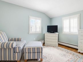 85 Marks Rd, Weymouth MA 02189