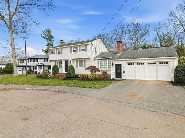 85 Marks Rd, Weymouth MA 02189
