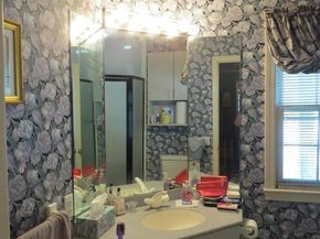 55 Fort Sumter Dr, Holden MA 01520