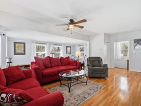 4 A St, Billerica MA 01821