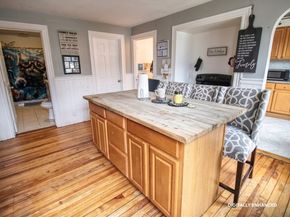 85 Harlem Street, Worcester MA 01610