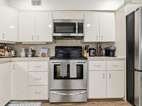 159 Salem 4, Boston MA 02113