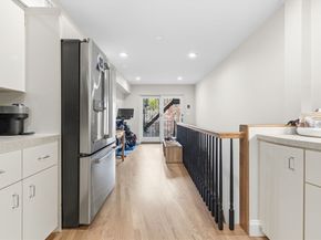 159 Salem 4, Boston MA 02113
