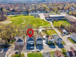 101 Marquette St, Gardner MA 01440