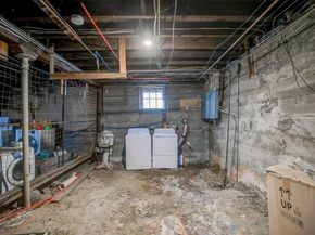 101 Marquette St, Gardner MA 01440