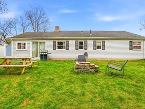 18 Brookfield Ter, Framingham MA 01701
