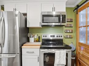 18 Brookfield Ter, Framingham MA 01701