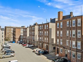 1633 Commonwealth Ave 12, Boston MA 02135