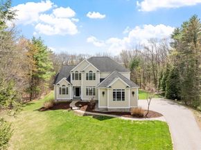 228 Devonshire Way, Lancaster MA 01523