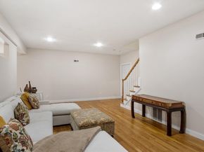 228 Devonshire Way, Lancaster MA 01523